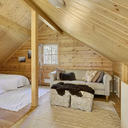 Nova ピュハトゥントゥリ