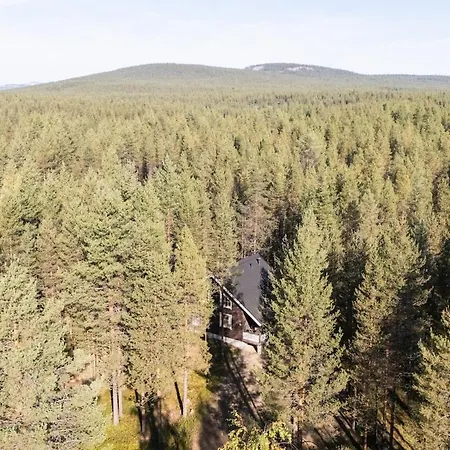 ヴィラ Nova ピュハトゥントゥリ